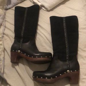 UGGS clog boot $50 size 8